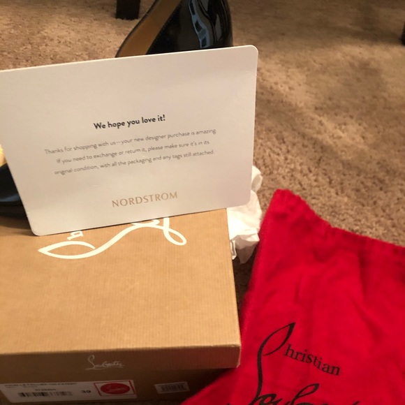 Christian Louboutin Pigalle patent pump. - Picture 3 of 3